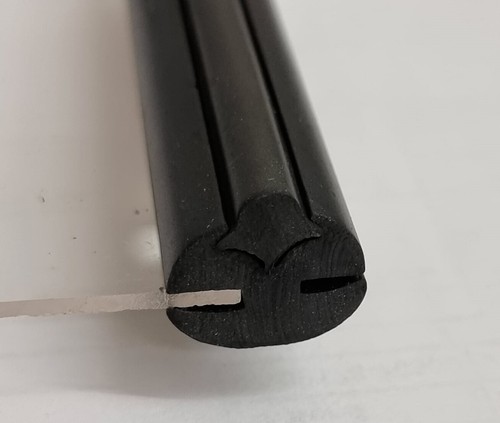 Small rubber window windscreen - small,