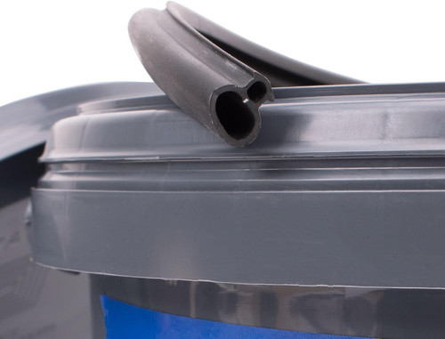 Black upvc rubber door - m,